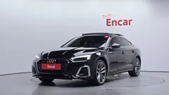 2021 Audi A5 40 TDI Quattro Premium Sportback, чёрный — фото 1