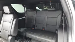2022 ChevroletGMDaewoo Tahoe 6.2 Dark Knight 4WD, белый — фото 13