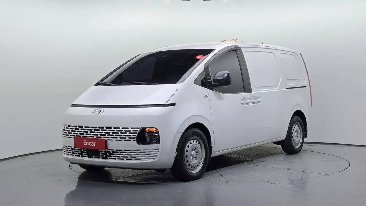 2022 Hyundai Staria Cargo 3-Seater