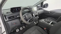2022 Hyundai Staria Cargo 3-Seater — фото 7