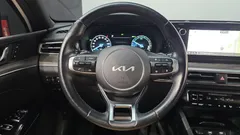 2022 Kia K5 Signature — фото 14