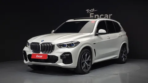 2022 BMW X5 xDrive 45e M Sport