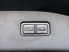 2023 Genesis G70 Gasoline 2.0T 2WD, синий — фото 20