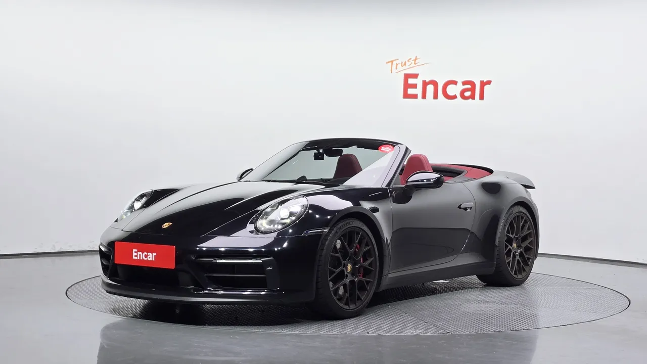 2023 Porsche 911 Carrera GTS Cabriolet