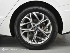 2022 Hyundai Sonata 2.0 — фото 5