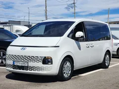 2023 Hyundai Staria L3.5 Tourer 11-Seater — фото 12