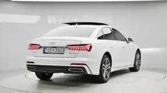 2022 Audi A6 40 TDI Premium — фото 2