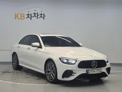 2023 Mercedes-Benz E-Class E220d 4MATIC AMG Line — фото 3