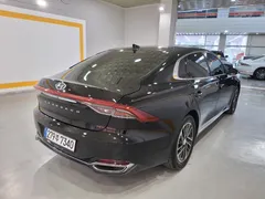 2023 Hyundai Grandeur 3.0 LPi Rent Car — фото 6
