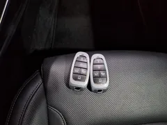 2023 Hyundai Grandeur 3.0 LPi Rent Car — фото 19