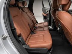 2022 Audi Q7 45 TDI Quattro Premium — фото 16