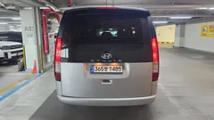 2023 Hyundai Staria Tourer 9-Seater — фото 5