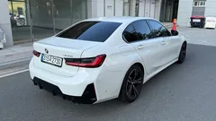 2023 BMW 3-Series 320i M Sport — фото 3