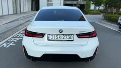 2023 BMW 3-Series 320i M Sport — фото 4