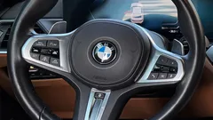 2023 BMW 3-Series 320i M Sport — фото 8
