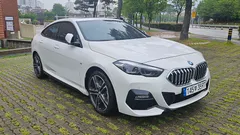 2022 BMW 2-Series 220i M Sports — фото 3