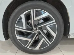 2023 Volkswagen Jetta 1.5 TSI Prestige — фото 5