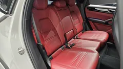 2022 Porsche Cayenne 3.0 Coupe, серо-серебристый — фото 11