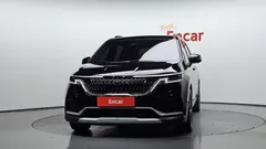 2023 Kia Carnival Diesel 9-Seater Prestige — фото 3