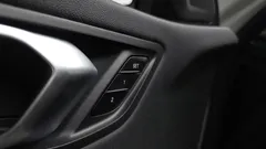 2023 BMW 1-Series 120i M Sports — фото 17