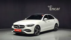 2023 Mercedes-Benz C-Class C300 4MATIC Avantgarde, белый — фото 1