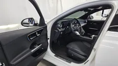2023 Mercedes-Benz C-Class C300 4MATIC Avantgarde, белый — фото 10