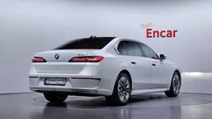 2023 BMW 7-Series 740i sDrive Design Pure Excellence — фото 2