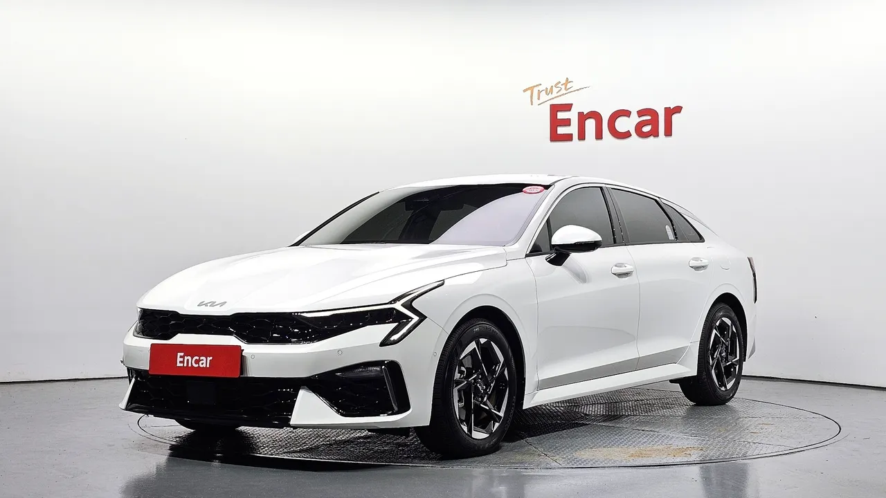 2025 Kia K5 2.0