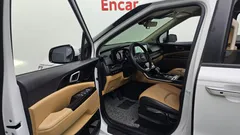 2023 Kia Carnival Diesel 9-Seater Prestige — фото 10