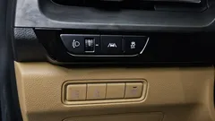 2023 Kia Carnival Diesel 9-Seater Prestige — фото 13