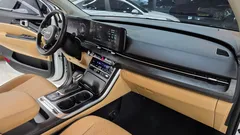 2023 Kia Carnival Diesel 9-Seater Prestige — фото 17