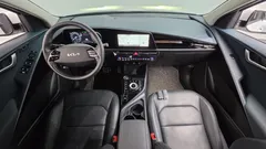 2022 Kia Niro Signature — фото 7