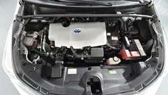 2021 Toyota Prius 1.8, белый — фото 6