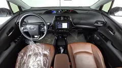 2021 Toyota Prius 1.8, белый — фото 7