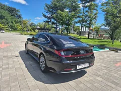 2022 Hyundai Sonata 2.0 — фото 2
