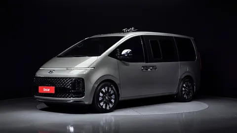2023 Hyundai Staria L3.5 Lounge 9-Seater