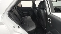 2022 Hyundai Venue 1.6 Modern Plus, белый — фото 12