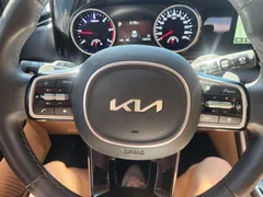 2022 Kia Carnival Diesel 9-Seater Noblesse — фото 8