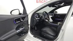 2023 Mercedes-Benz C-Class C300 4MATIC AMG Line — фото 10