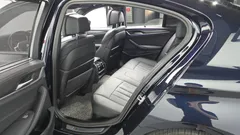 2023 BMW 5-Series 520i M Sport — фото 11