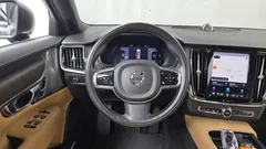 2022 Volvo S90 B6 AWD Inscription — фото 17