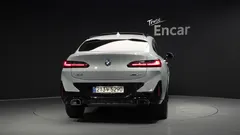 2023 BMW X4 xDrive20i M Sport — фото 4