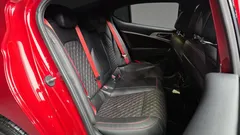 2022 Genesis G70 Gasoline 2.0T 4WD — фото 12
