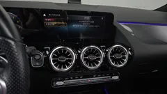 2022 Mercedes-Benz GLA-Class GLA250 4MATIC — фото 18