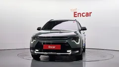 2022 Kia Niro Signature, зелёный — фото 3