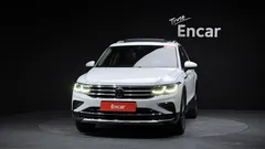 2023 Volkswagen Tiguan 2.0 TDI 4Motion Prestige — фото 3