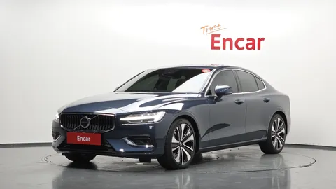 2023 Volvo S60 B5 Ultimate Bright