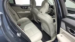 2023 Volvo S60 B5 Ultimate Bright, синий — фото 16