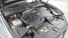 2022 Audi Q8 55 TFSI Quattro Premium, серый — фото 6