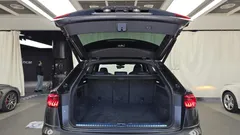 2022 Audi Q8 55 TFSI Quattro Premium, серый — фото 20